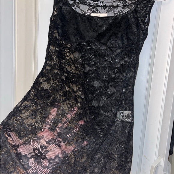 Black Lace Lingerie Romper - Picture 4 of 10